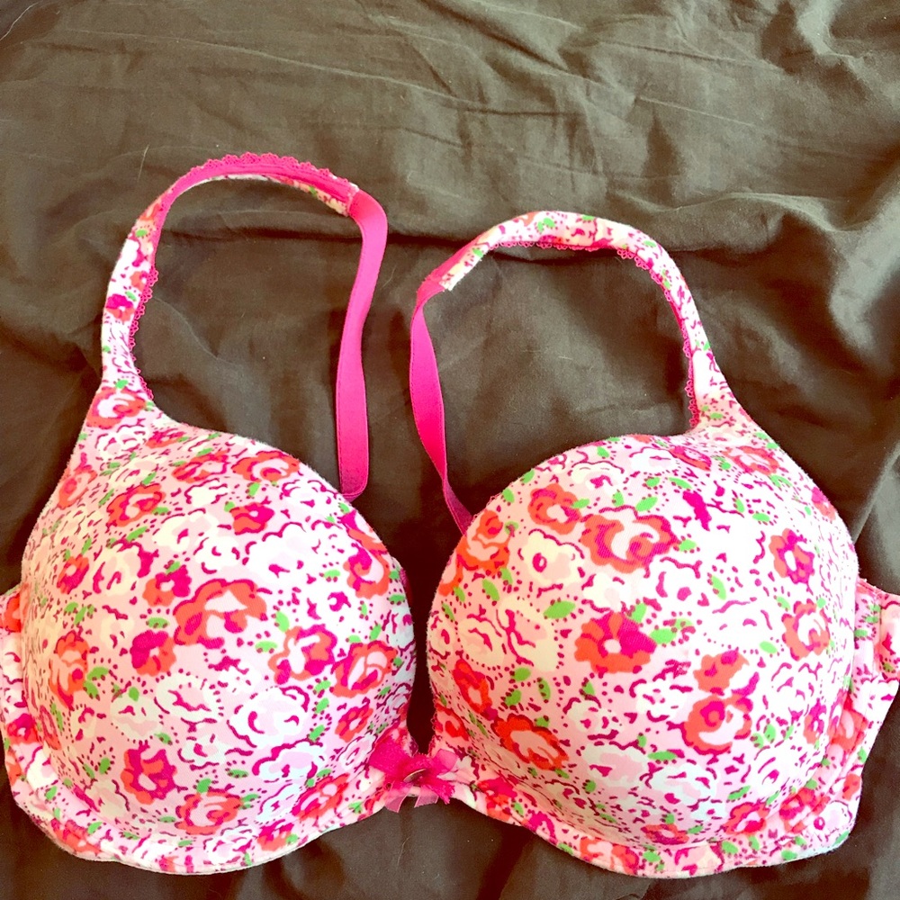 Victoria’s Secret bra
